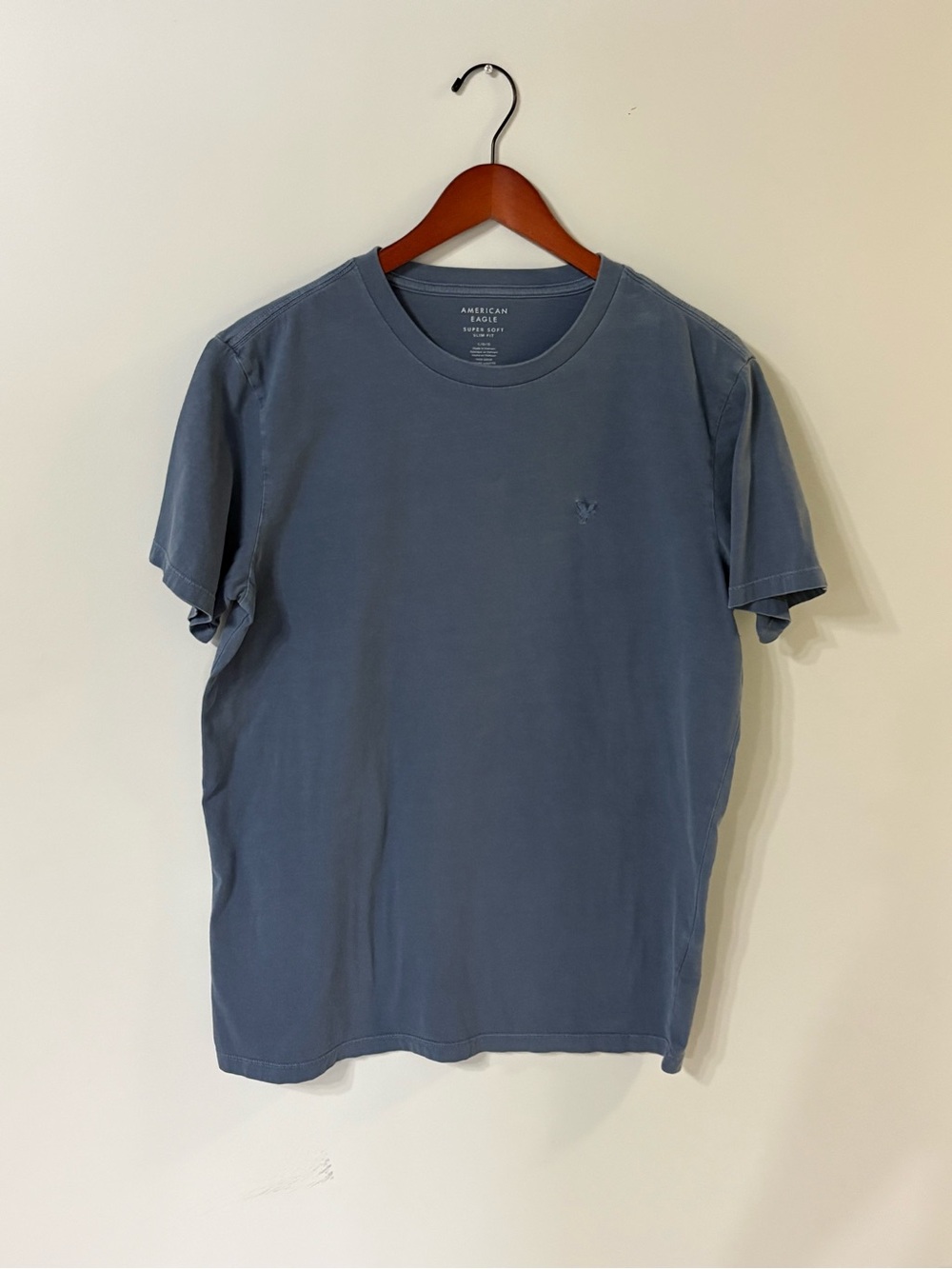 American Eagle Outfitters Men's Crewneck Tee in Slate Blue